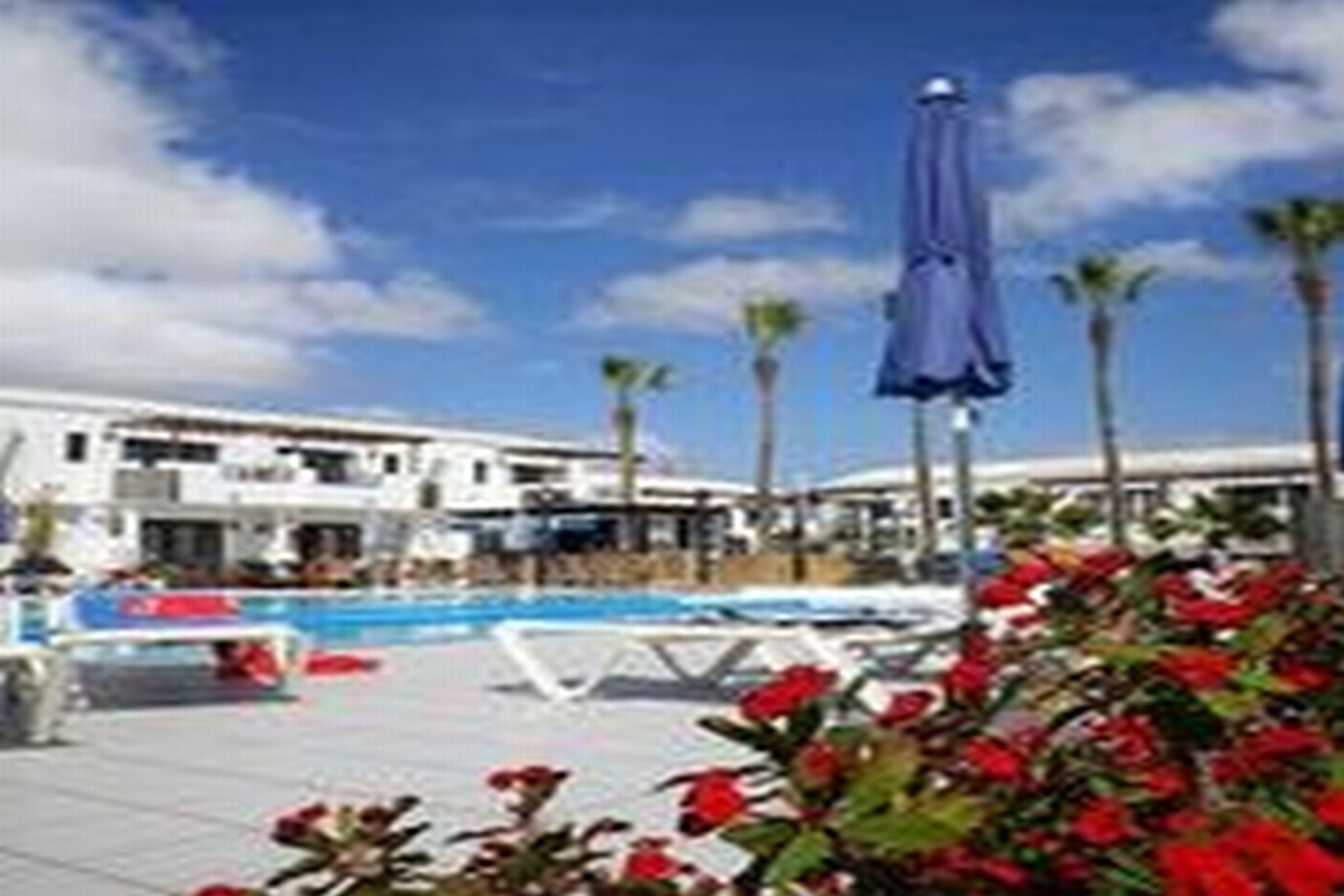 Plaza Azul Aparthotel Puerto del Carmen  Exterior foto