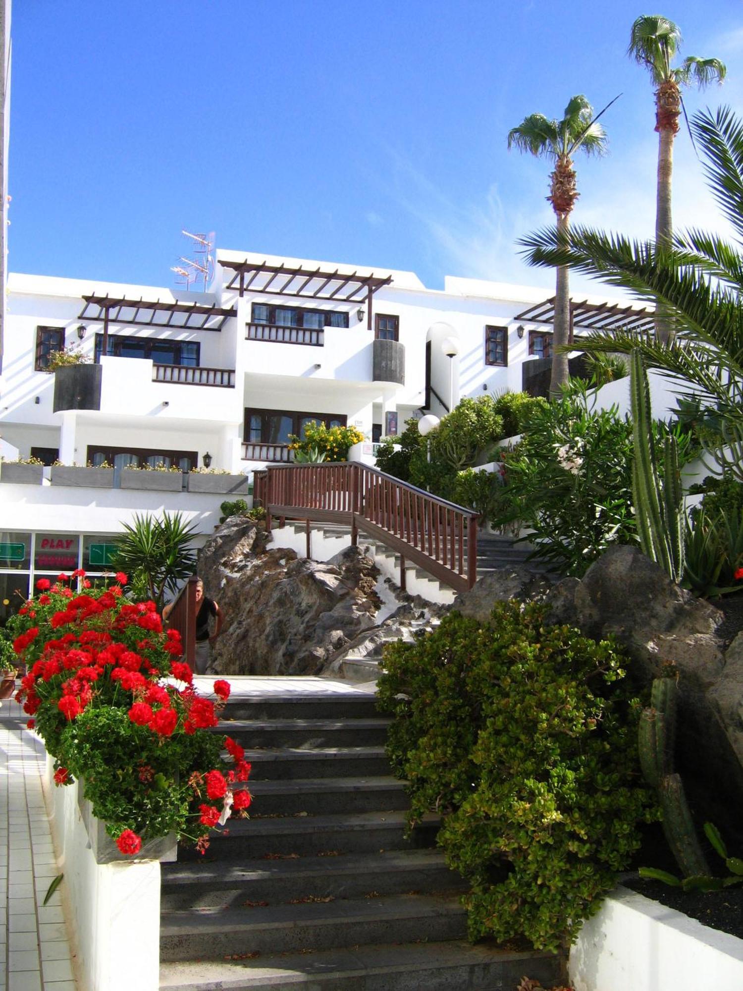 Plaza Azul Aparthotel Puerto del Carmen  Exterior foto